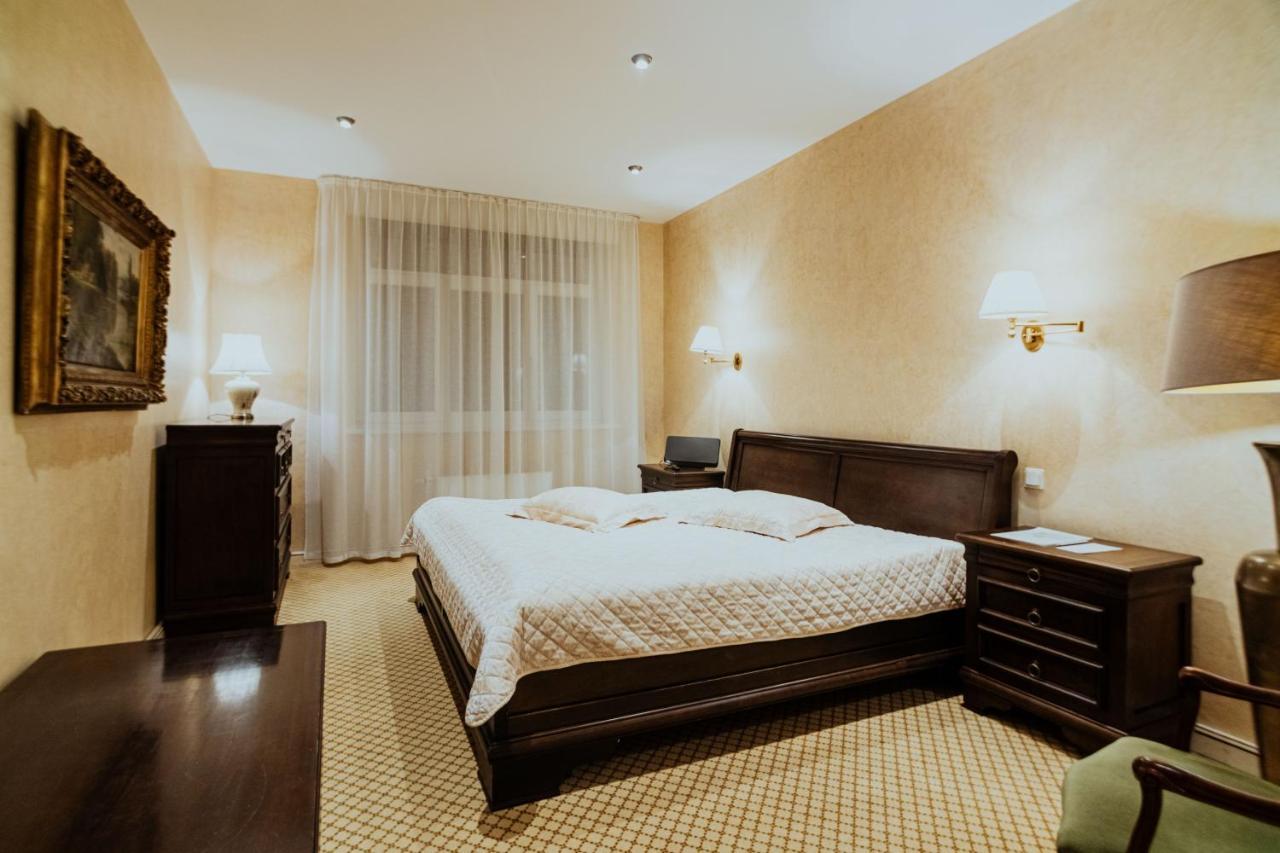 Piena Muiza - Berghof Hotel & Spa Sieksate Zewnętrze zdjęcie