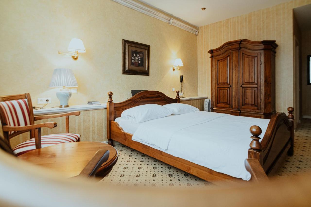 Piena Muiza - Berghof Hotel & Spa Sieksate Zewnętrze zdjęcie